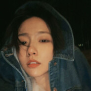 问我为何双眼泪花