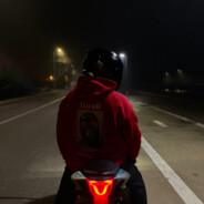 Lone avatar