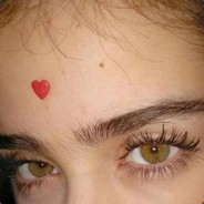 云想衣裳花想容