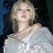 满山的猴子我腚最红