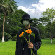 晚风藏匿于山野.