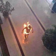 小陈只玩小恶魔