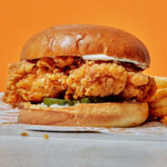 popeyes spicy chicken sandwich