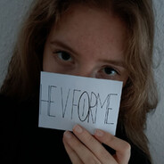 ради неё | HE V FORME - steam id 76561199478349785