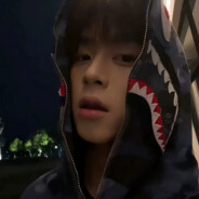 她说青春总有遗憾