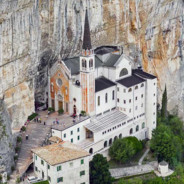 大哥上网辛苦了！