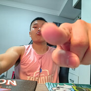 草原上的角巴德吉