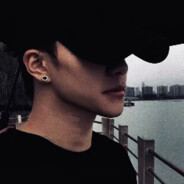 她与春风皆是过客