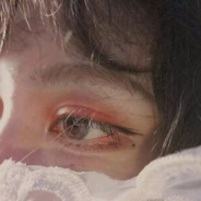 你与月色有三分相似.