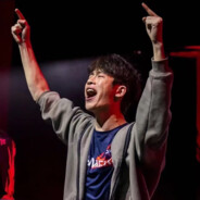 老婆孩子殿后，我先走