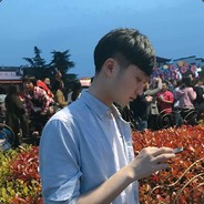 蜡笔涂不满灰色天空