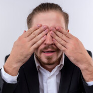 ЗАКРЫЛ ГЛАЗА