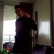 YouThinkYou'RePro?:\MeOwnsYou<3