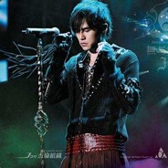 梧桐树下的牵牛花 丶