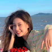 她才18怎么守得住B