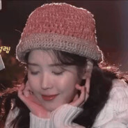 IU