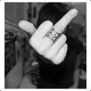 [BW]、风筝