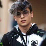 扶朕起来，朕还能送！