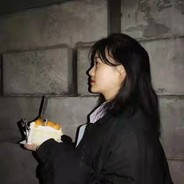 骑着蜗牛撞交警