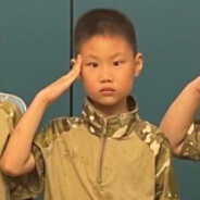 白给完就去刷抖音