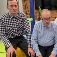 WatDoink? Krzychu Wiaderko