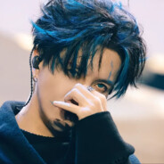 喜欢啊哈的小熊