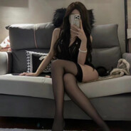 穿白丝的萝莉小蟑螂