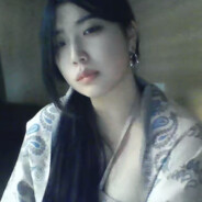 落花有意随流水