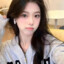美女吃不饱