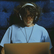 熬不出头的旭某人