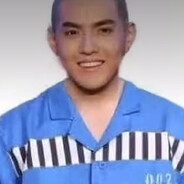 大本钟下寄快递，上边摆下边寄