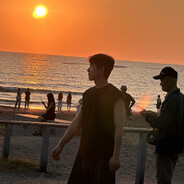 頂級獵物一塊雞塊Twitch