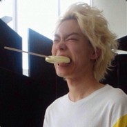 猛汉只喝苏打水