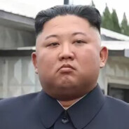 她说话有股孩子气