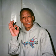 她说是二战炸黑的