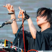 秦子轩那顶天立地、雷