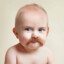Bebé bigode