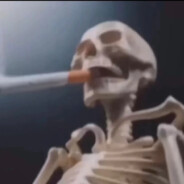 很菜，害怕肘击