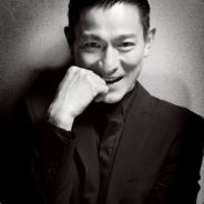 看着你们狗咬狗！！！！！！！！！