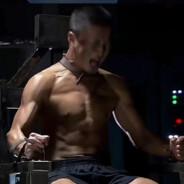 吴京倒模真实触感，榨出你的爱国基因