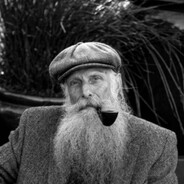 Тихомир Листожуй