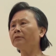 阿伟，你又在打电动哦