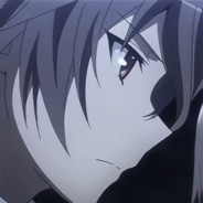 干拉白给玩手机