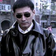 你奶持枪抢银行