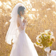 手里可以捧花吗