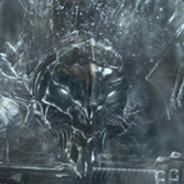 蹲在墙角的男孩子