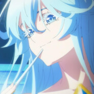 穿华伦天奴的妹妹