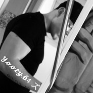 𝓨𝓸𝓸𝓽𝔂.𝓫4 ズ