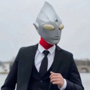 牛逼哄哄能量瓶小伙