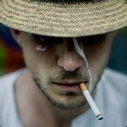 浮沉浪似人潮丶